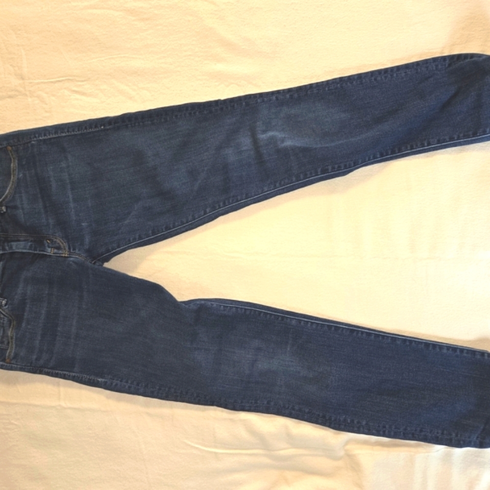 MOTHER The Looker Cropped Jeans